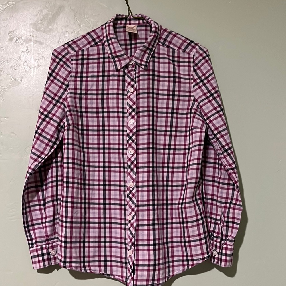 Faded Glory button down shirt. Women 4-6